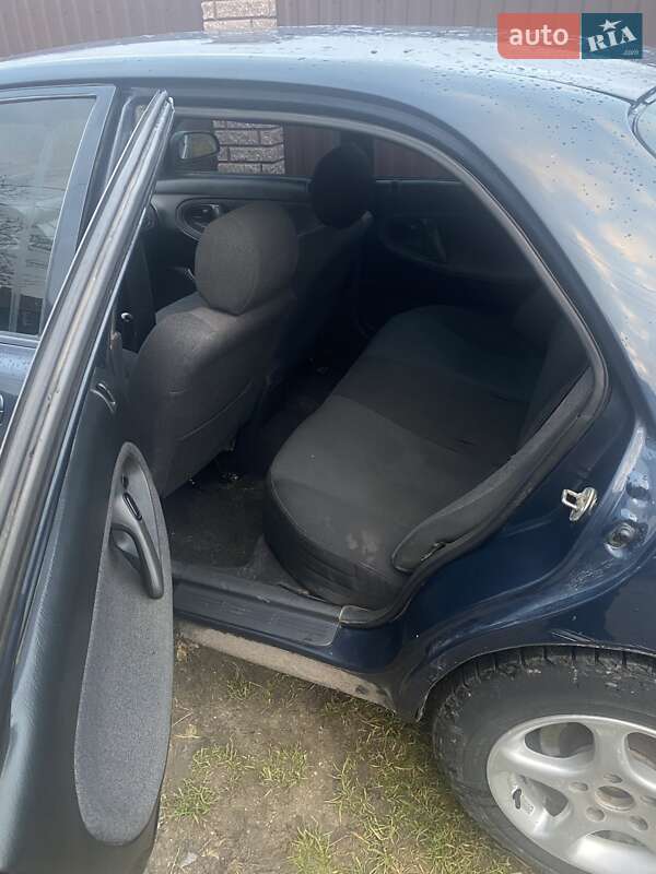 Седан Mazda 626 1995 в Шепетівці