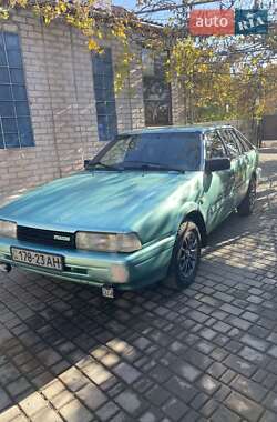 Седан Mazda 626 1985 в Киеве