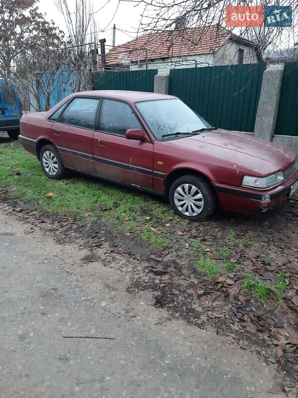 Седан Mazda 626 1992 в Одесі