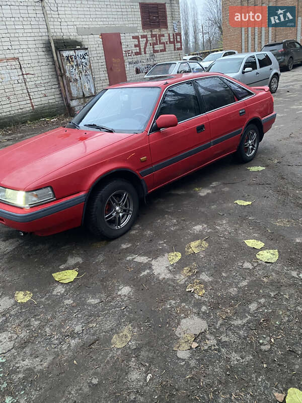 Хетчбек Mazda 626 1988 в Черкасах фото 3 Хетчбек Mazda 626 1988 в Черкасах