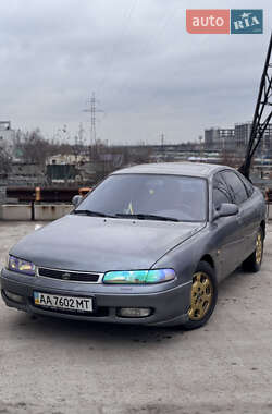 Седан Mazda 626 1994 в Киеве