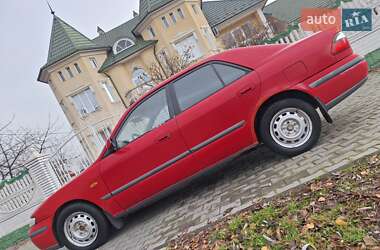 Седан Mazda 626 1999 в Черновцах
