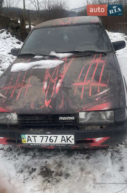 Седан Mazda 626 1986 в Ивано-Франковске