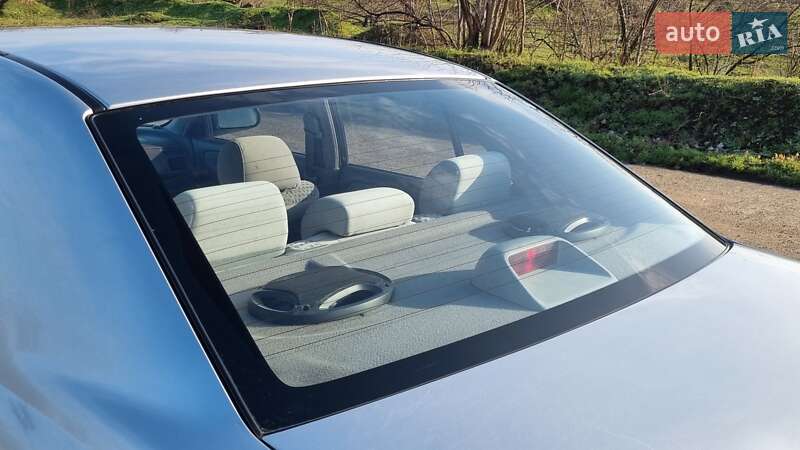 Седан Mazda 626 2000 в Одессе