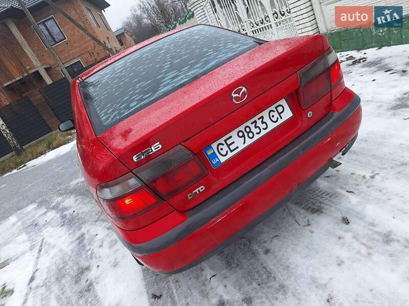 Седан Mazda 626 1999 в Черновцах