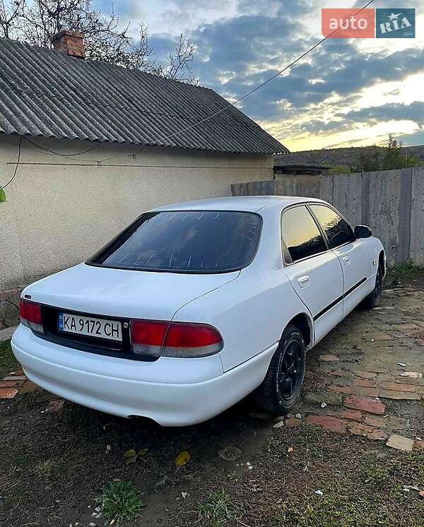 Седан Mazda 626 1993 в Захарьевке фото 3 Седан Mazda 626 1993 в Захарьевке