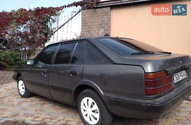 Хетчбек Mazda 626 1987 в Нікополі