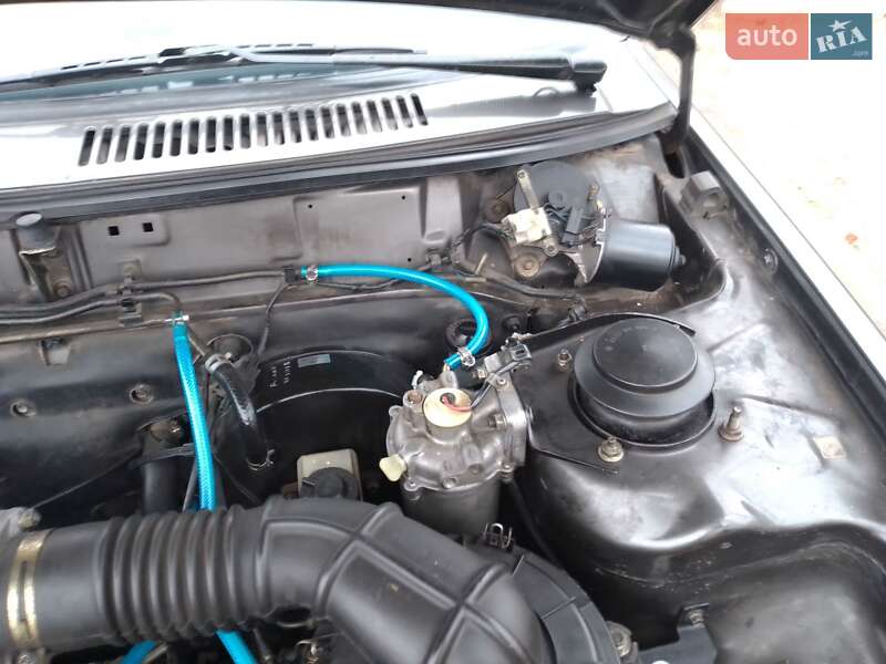 Хэтчбек Mazda 626 1987 в Никополе