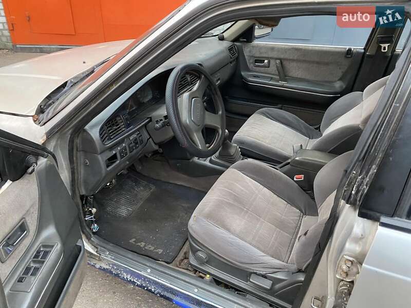 Хэтчбек Mazda 626 1989 в Кременчуге