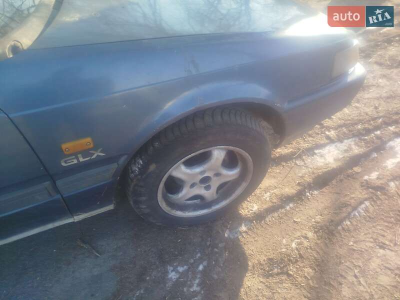 Седан Mazda 626 1988 в Вільшанці