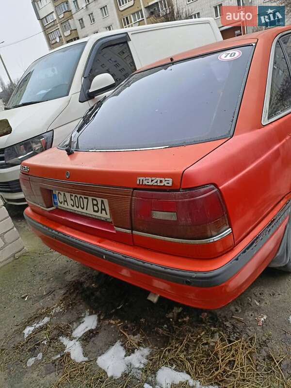 Хетчбек Mazda 626 1988 в Черкасах фото 4 Хетчбек Mazda 626 1988 в Черкасах