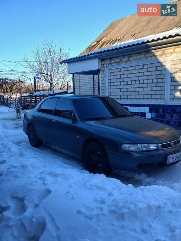 Седан Mazda 626 1996 в Житомирі