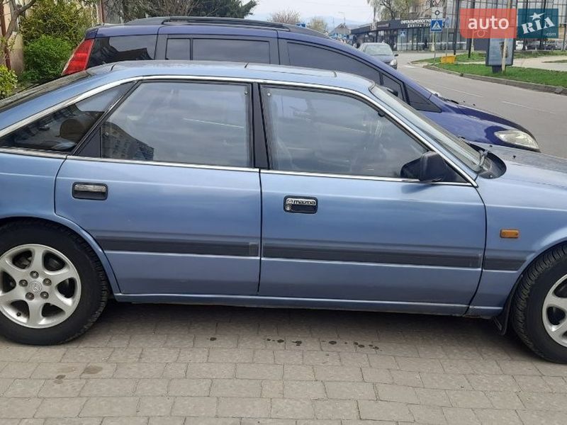 Хэтчбек Mazda 626 1989 в Ужгороде