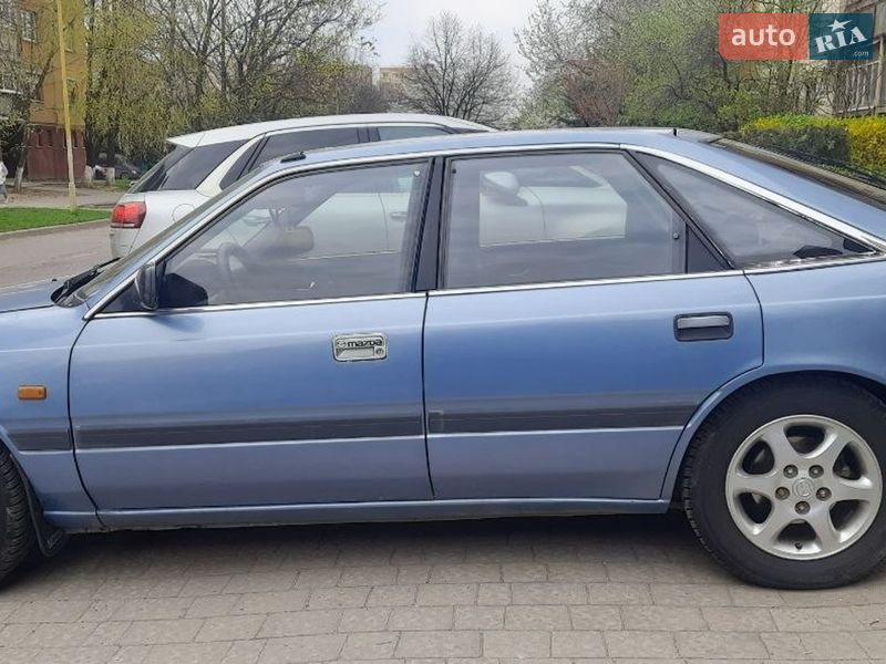 Хэтчбек Mazda 626 1989 в Ужгороде