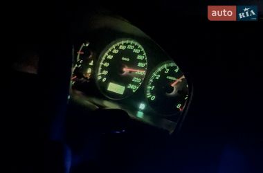 Хэтчбек Mazda 626 2001 в Ужгороде