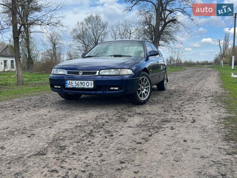 Хетчбек Mazda 626 1997 в Кобеляках