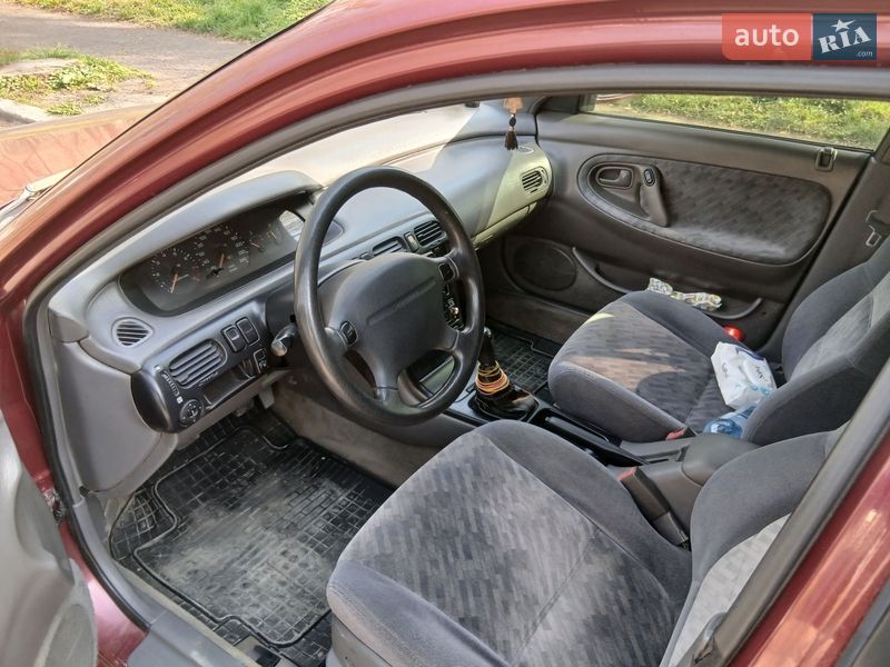 Хэтчбек Mazda 626 1994 в Черновцах