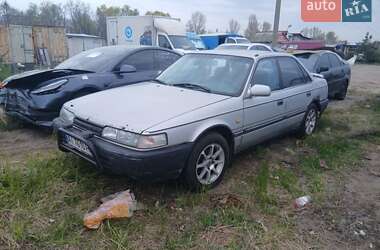 Седан Mazda 626 1989 в Украинке