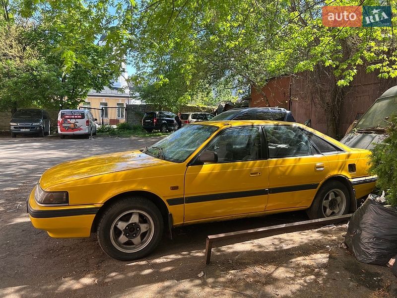 Хэтчбек Mazda 626 1991 в Киеве