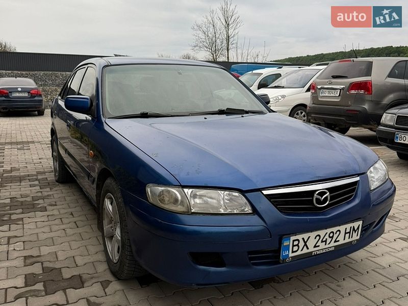 Хэтчбек Mazda 626 2000 в Черновцах
