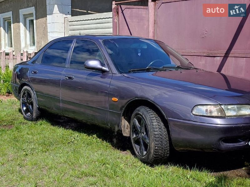 Седан Mazda 626 1995 в Шостці
