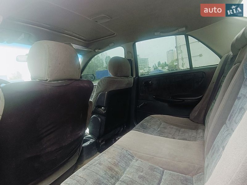 Седан Mazda 626 1998 в Одессе
