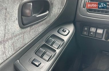 Седан Mazda 626 1998 в Львові