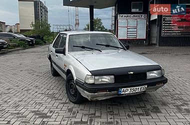 Седан Mazda 626 1987 в Запорожье