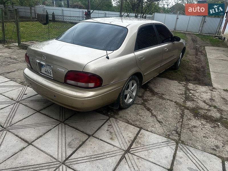 Седан Mazda 626 1999 в Косові