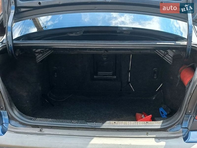 Седан Mazda 626 1999 в Львове