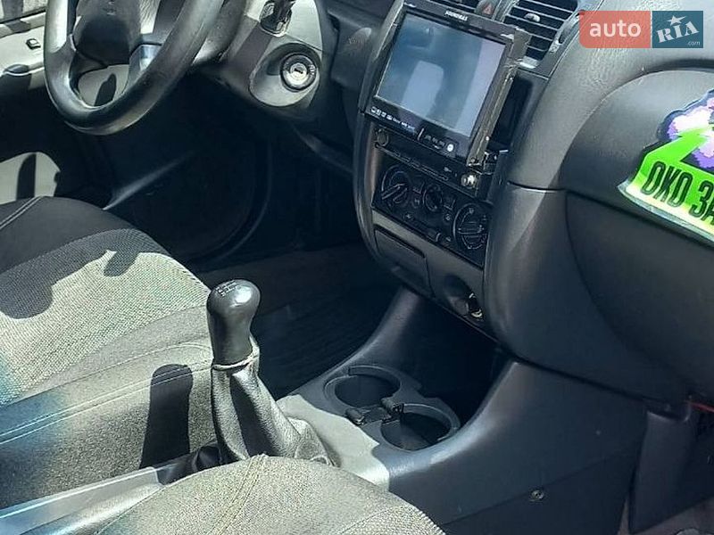 Седан Mazda 626 1999 в Львове
