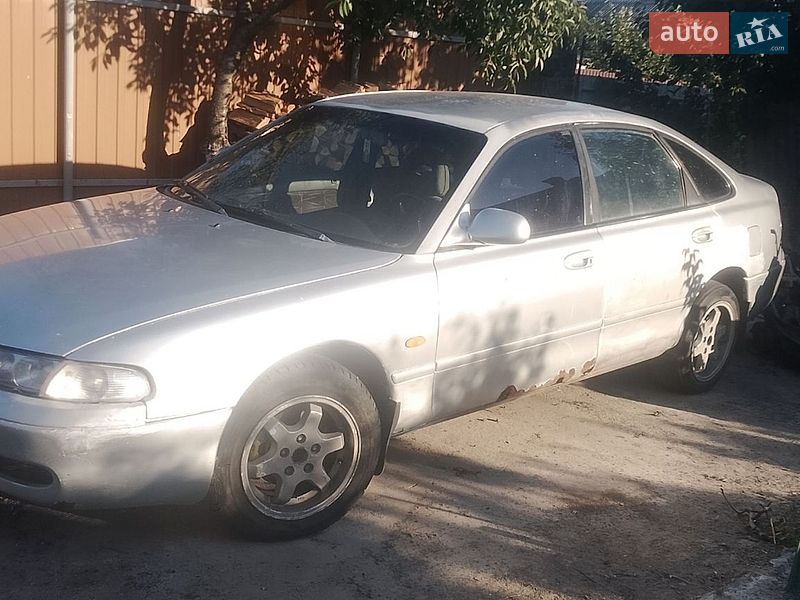Хетчбек Mazda 626 1992 в Гайвороні
