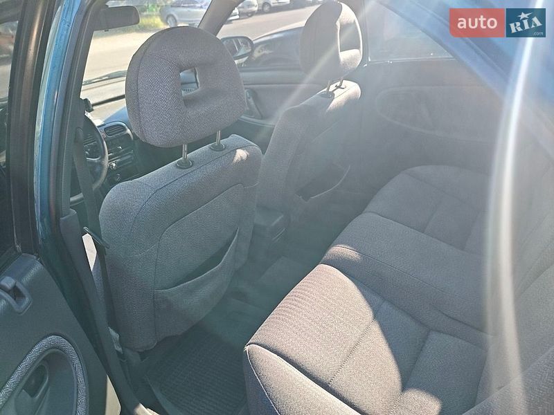 Седан Mazda 626 1992 в Харькове фото 3 Седан Mazda 626 1992 в Харькове