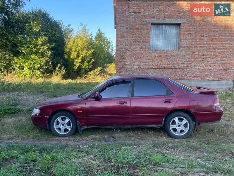 Седан Mazda 626 1992 в Жидачове
