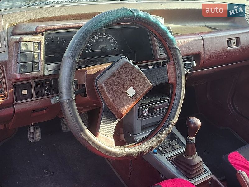 Купе Mazda 626 1985 в Черкассах