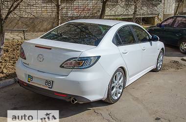 Седан Mazda 6 2010 в 