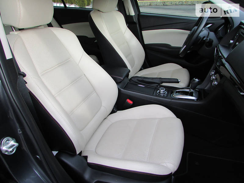 Седан Mazda 6 2014 в Ивано-Франковске