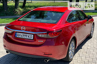 Седан Mazda 6 2015 в Днепре