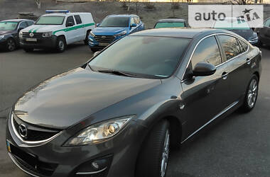 Лифтбек Mazda 6 2010 в Киеве