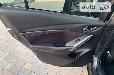 Седан Mazda 6 2016 в 
