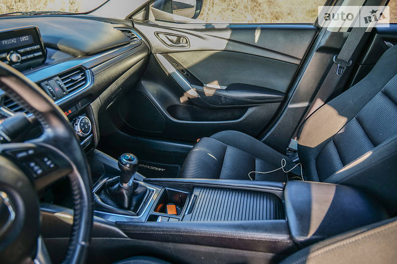 Седан Mazda 6 2015 в Одесі