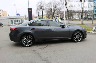 Седан Mazda 6 2015 в 