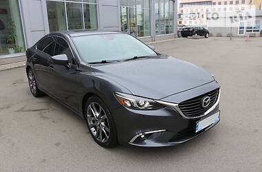 Седан Mazda 6 2015 в 