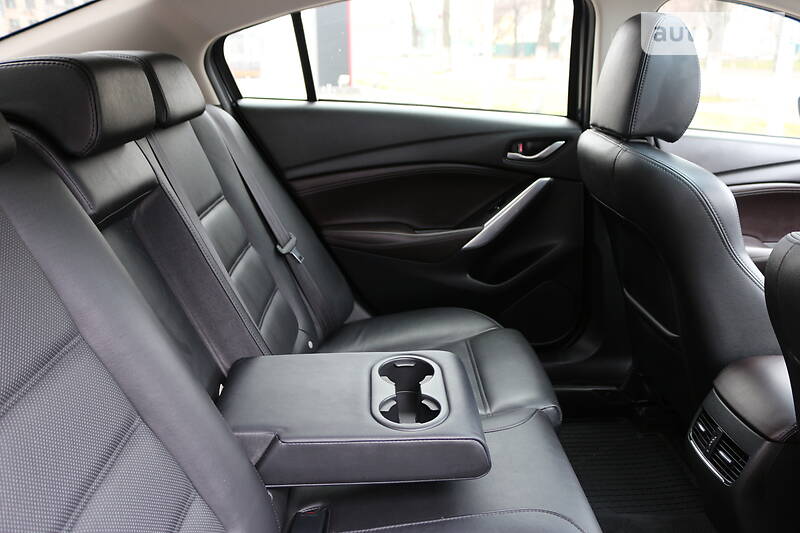 Седан Mazda 6 2015 в Києві