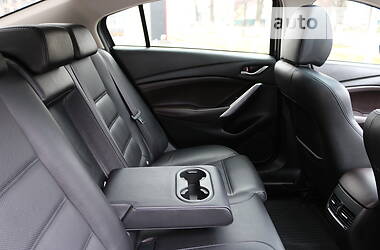 Седан Mazda 6 2015 в 