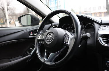 Седан Mazda 6 2015 в 