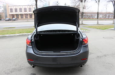 Седан Mazda 6 2015 в 