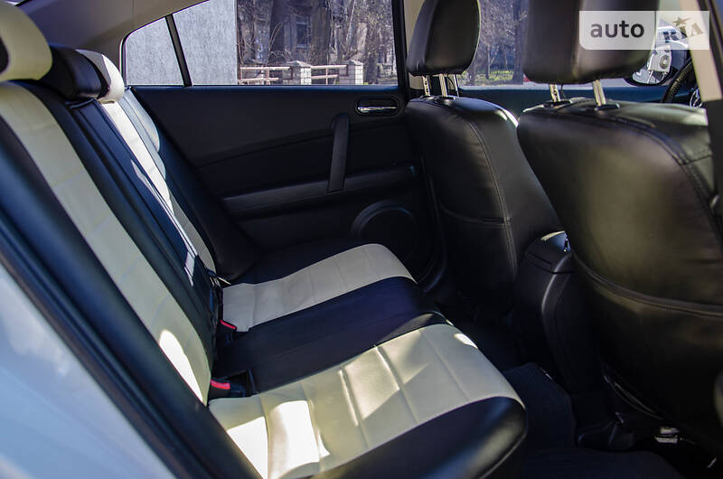 Седан Mazda 6 2012 в Запоріжжі