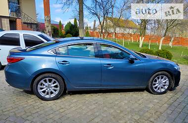 Седан Mazda 6 2016 в 