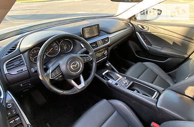 Седан Mazda 6 2017 в 